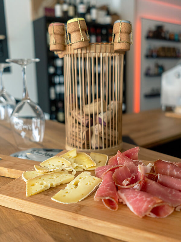 charcuterie et fromage wine notes